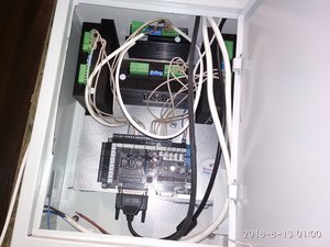 нижний шкаф (2491 просмотр) <a class='original' href='./download/file.php?id=144487&mode=view' target=_blank>Загрузить оригинал (1.49 МБ)</a>