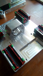 плита У с каретками + держатель гайки.jpg (23176 просмотров) <a class='original' href='./download/file.php?id=144699&mode=view' target=_blank>Загрузить оригинал (2.21 МБ)</a>