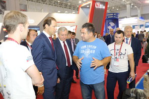 PS8A1819.JPG (1974 просмотра) <a class='original' href='./download/file.php?id=145774&mode=view' target=_blank>Загрузить оригинал (7.37 МБ)</a>