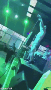 ezgif_com-add-text_85.gif (3416 просмотров) <a class='original' href='./download/file.php?id=147652&mode=view' target=_blank>Загрузить оригинал (19.85 МБ)</a>