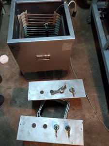 РИС 2. Судя по фото, это двухпоточный охладитель. (2605 просмотров) <a class='original' href='./download/file.php?id=150779&mode=view' target=_blank>Загрузить оригинал (251.76 КБ)</a>