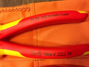 сумка с holex и кус от набора 3.jpg (3131 просмотр) <a class='original' href='./download/file.php?id=151619&mode=view' target=_blank>Загрузить оригинал (954.71 КБ)</a>