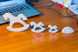 фигурки лошадок. Ламинат (1994 просмотра) <a class='original' href='./download/file.php?id=153755&mode=view' target=_blank>Загрузить оригинал (2.36 МБ)</a>