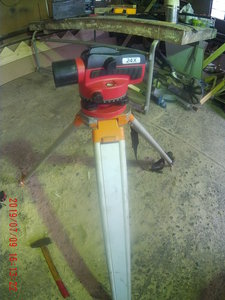 Вот таким невилиром выставляем раму (4687 просмотров) <a class='original' href='./download/file.php?id=166223&mode=view' target=_blank>Загрузить оригинал (1.82 МБ)</a>