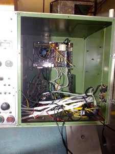 Компьютер и комплект mesa в пульте (5321 просмотр) <a class='original' href='./download/file.php?id=167678&mode=view' target=_blank>Загрузить оригинал (2.74 МБ)</a>