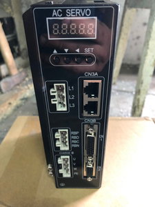 servo driver szgh-sd2010 (2).JPG (3709 просмотров) <a class='original' href='./download/file.php?id=167830&mode=view' target=_blank>Загрузить оригинал (2.54 МБ)</a>