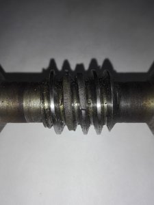 смещал червяк в одну сторону прокладками. (2325 просмотров) <a class='original' href='./download/file.php?id=168972&mode=view' target=_blank>Загрузить оригинал (2.63 МБ)</a>