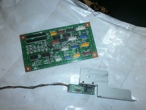 какаято комутационная пластинка и глаз энкодера (4205 просмотров) <a class='original' href='./download/file.php?id=16945&mode=view' target=_blank>Загрузить оригинал (143.16 КБ)</a>