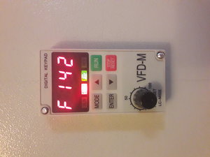 Кнопки на щетке не реагируют.напряжение то повышается то падает в пределах от 140 до 200 (751 просмотр) <a class='original' href='./download/file.php?id=170002&mode=view' target=_blank>Загрузить оригинал (3.41 МБ)</a>