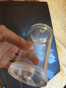 Емкость под систему охлаждения, материал оргстекло (4050 просмотров) <a class='original' href='./download/file.php?id=171623&mode=view' target=_blank>Загрузить оригинал (169.56 КБ)</a>