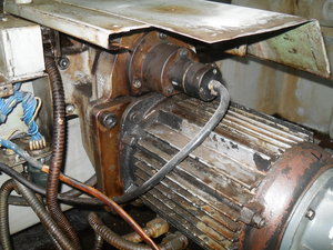 мотор поперечного суппорта (17138 просмотров) <a class='original' href='./download/file.php?id=17265&mode=view' target=_blank>Загрузить оригинал (2.6 МБ)</a>