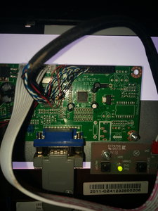 Монитор с обратной стороны (4090 просмотров) <a class='original' href='./download/file.php?id=174482&mode=view' target=_blank>Загрузить оригинал (4.17 МБ)</a>