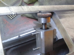 клеил на вк-9 ,хорошо держит (13935 просмотров) <a class='original' href='./download/file.php?id=178799&mode=view' target=_blank>Загрузить оригинал (730.43 КБ)</a>