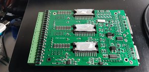 Обратная сторона контроллера.jpg (4425 просмотров) <a class='original' href='./download/file.php?id=180463&mode=view' target=_blank>Загрузить оригинал (3 МБ)</a>