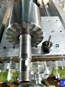 Вал с нарезанной резьбой гайку ER11 + фреза (3403 просмотра) <a class='original' href='./download/file.php?id=181560&mode=view' target=_blank>Загрузить оригинал (4.43 МБ)</a>