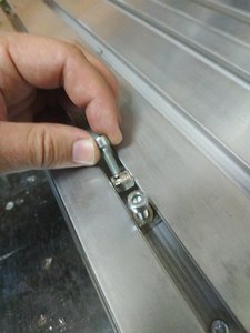 С такими гайками не вижу сложностей. (2768 просмотров) <a class='original' href='./download/file.php?id=183724&mode=view' target=_blank>Загрузить оригинал (1.93 МБ)</a>