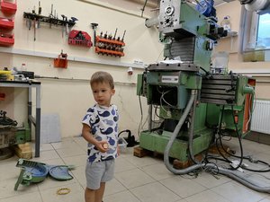 Главный по модернизации (27135 просмотров) <a class='original' href='./download/file.php?id=184907&mode=view' target=_blank>Загрузить оригинал (218.71 КБ)</a>