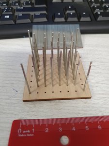 Макет мини-столика для гвоздей от пневпопистолета. (2887 просмотров) <a class='original' href='./download/file.php?id=185054&mode=view' target=_blank>Загрузить оригинал (191.46 КБ)</a>