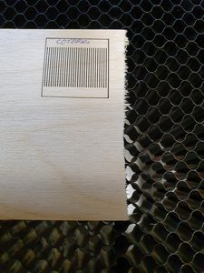 Тест на сотовом столе. (2887 просмотров) <a class='original' href='./download/file.php?id=185057&mode=view' target=_blank>Загрузить оригинал (277.72 КБ)</a>