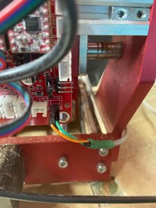 I solder a wire tag onto the pcb and connect one of the alligator clips to this while height mapping (2059 просмотров) <a class='original' href='./download/file.php?id=187932&mode=view' target=_blank>Загрузить оригинал (78.51 КБ)</a>