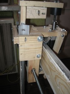 ось Y сбоку (55735 просмотров) <a class='original' href='./download/file.php?id=1881&mode=view' target=_blank>Загрузить оригинал (780.27 КБ)</a>