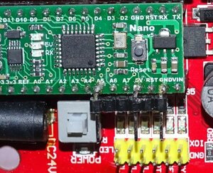 К которой подключается колодка Z-щупа. У меня он просто резистор в 1,5 кОм с последовательно подключенным светодиодом. Резистор на +5 В, красный (земля) на корпус шпинделя, желтый (A5) на фольгу платы. (1973 просмотра) <a class='original' href='./download/file.php?id=188131&mode=view' target=_blank>Загрузить оригинал (84.56 КБ)</a>