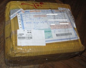 Посылка из Китая (55708 просмотров) <a class='original' href='./download/file.php?id=1895&mode=view' target=_blank>Загрузить оригинал (82.48 КБ)</a>