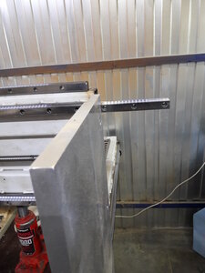 выдвинул из кареток (2149 просмотров) <a class='original' href='./download/file.php?id=189880&mode=view' target=_blank>Загрузить оригинал (3.81 МБ)</a>