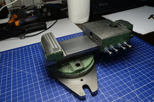 DSCF0941.JPG (2760 просмотров) <a class='original' href='./download/file.php?id=189977&mode=view' target=_blank>Загрузить оригинал (3.78 МБ)</a>