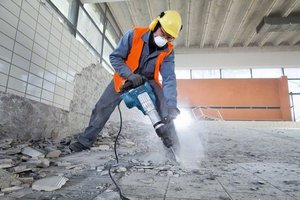 otboyniy-molotok-bosch-gsh-11-vc.jpg (5329 просмотров) <a class='original' href='./download/file.php?id=19081&mode=view' target=_blank>Загрузить оригинал (71.2 КБ)</a>