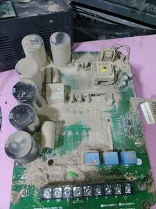 пыль5.jpg (1196 просмотров) <a class='original' href='./download/file.php?id=193590&mode=view' target=_blank>Загрузить оригинал (225.7 КБ)</a>