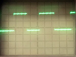 Осциллограмма сигнала с выхода контроллера «Signal». (1455 просмотров) <a class='original' href='./download/file.php?id=193607&mode=view' target=_blank>Загрузить оригинал (209.72 КБ)</a>