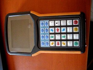 Фото пульта (1998 просмотров) <a class='original' href='./download/file.php?id=19530&mode=view' target=_blank>Загрузить оригинал (42.76 КБ)</a>