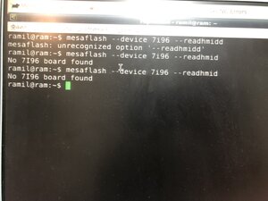 Только что заметил кое что, при команде <br />Mesaflash —device 7i96 —readhmid <br /> Должны вылезли порта и все тако, а вылезает сообщение что карты 7i96 нету . Вот те раз .. (791 просмотр) <a class='original' href='./download/file.php?id=198194&mode=view' target=_blank>Загрузить оригинал (2.2 МБ)</a>