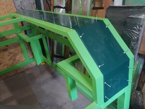 начал частично обшивать раму (1331 просмотр) <a class='original' href='./download/file.php?id=198469&mode=view' target=_blank>Загрузить оригинал (5.9 МБ)</a>