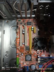 Материнка такая (3184 просмотра) <a class='original' href='./download/file.php?id=198862&mode=view' target=_blank>Загрузить оригинал (2.37 МБ)</a>