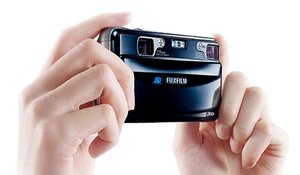 3d фотоаппарат с двумя объективами (16557 просмотров) <a class='original' href='./download/file.php?id=2000&mode=view' target=_blank>Загрузить оригинал (33.25 КБ)</a>