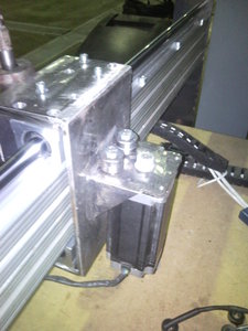 Каретка оси Y(вид сзади) (3340 просмотров) <a class='original' href='./download/file.php?id=20072&mode=view' target=_blank>Загрузить оригинал (1.14 МБ)</a>