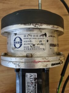 вот такой есть с сервоприводом и серводвигателем (4049 просмотров) <a class='original' href='./download/file.php?id=200909&mode=view' target=_blank>Загрузить оригинал (141.6 КБ)</a>