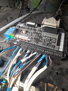 плата с подключениями.jpg (744 просмотра) <a class='original' href='./download/file.php?id=201422&mode=view' target=_blank>Загрузить оригинал (211.36 КБ)</a>