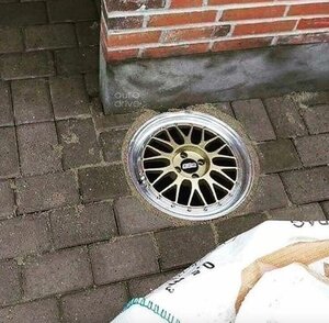 уке6.jpg (1740 просмотров) <a class='original' href='./download/file.php?id=201762&mode=view' target=_blank>Загрузить оригинал (62.5 КБ)</a>