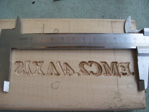 Первый опыт вырезания по дереву (55574 просмотра) <a class='original' href='./download/file.php?id=2019&mode=view' target=_blank>Загрузить оригинал (770.39 КБ)</a>