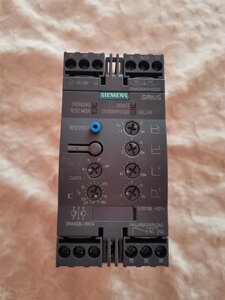 Устройство плавного пуска Siemens (580 просмотров) <a class='original' href='./download/file.php?id=202568&mode=view' target=_blank>Загрузить оригинал (2.43 МБ)</a>