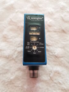 Лазерный датчик расстояния Wenglor (578 просмотров) <a class='original' href='./download/file.php?id=202572&mode=view' target=_blank>Загрузить оригинал (1.8 МБ)</a>