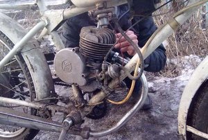 мопед.jpg (2145 просмотров) <a class='original' href='./download/file.php?id=20382&mode=view' target=_blank>Загрузить оригинал (55.64 КБ)</a>