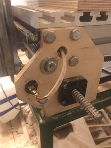 ближний конец оси Y (880 просмотров) <a class='original' href='./download/file.php?id=203973&mode=view' target=_blank>Загрузить оригинал (549.2 КБ)</a>