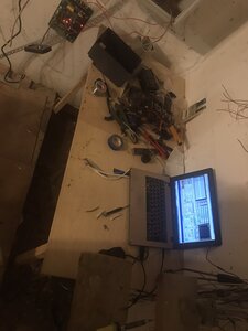 стол и комп (880 просмотров) <a class='original' href='./download/file.php?id=203986&mode=view' target=_blank>Загрузить оригинал (612.03 КБ)</a>