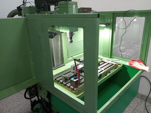 Защита станка вид сбоку (2721 просмотр) <a class='original' href='./download/file.php?id=206501&mode=view' target=_blank>Загрузить оригинал (303.36 КБ)</a>