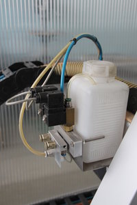 Синяя трубка-подвод воздуха, белая-масло пошло к форсунке. (3034 просмотра) <a class='original' href='./download/file.php?id=20834&mode=view' target=_blank>Загрузить оригинал (5.32 МБ)</a>