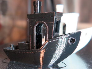 Benchy_PETG_1.JPG (386 просмотров) <a class='original' href='./download/file.php?id=209302&mode=view' target=_blank>Загрузить оригинал (186.41 КБ)</a>
